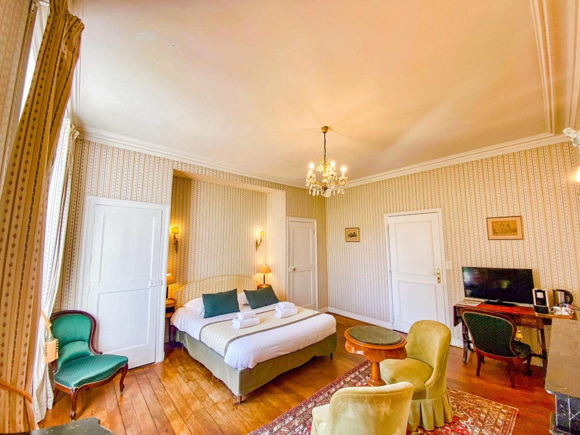 Hotel Haras De La Potardiere Crosmieres Luaran gambar